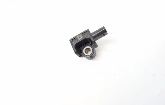 Mercedes-Benz B W246 W242 Airbag deployment crash/impact sensor A1668210151