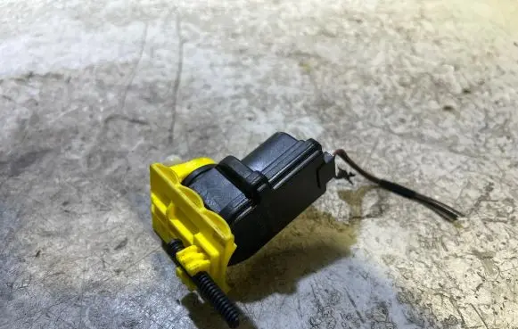 Ford Mondeo MK IV Headlight level adjustment motor VP7EKX13K198AB