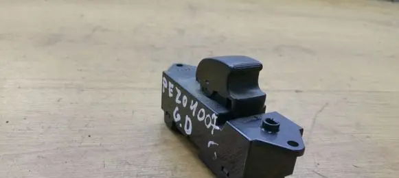 Peugeot 4007 Electric window control switch 8608A062