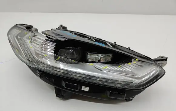Ford Mondeo MK V Headlight/headlamp ES7313D154AD