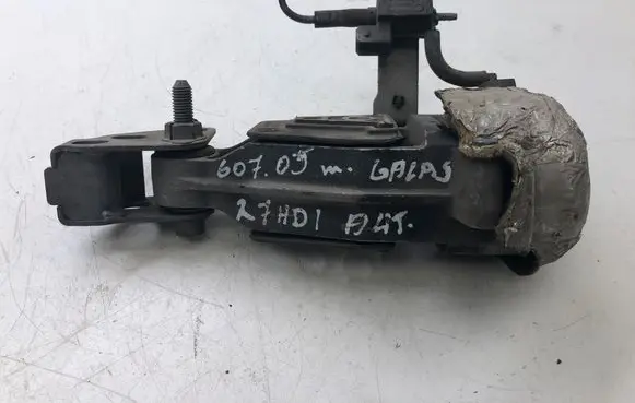 Peugeot 607 Gearbox mount