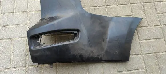 Rear bumper corner part panel trim