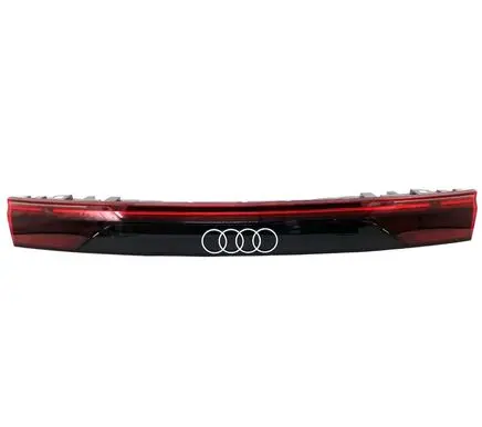 Audi Q8 Tailgate rear/tail lights 4M8945095BA
