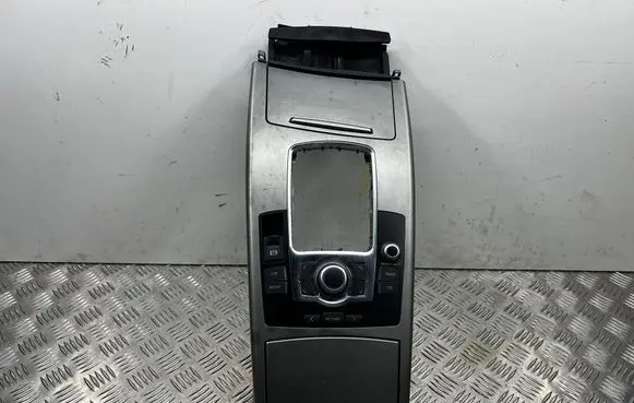 Audi A6 S6 C6 4F Center console 4F1864261 P0103820 T0021886