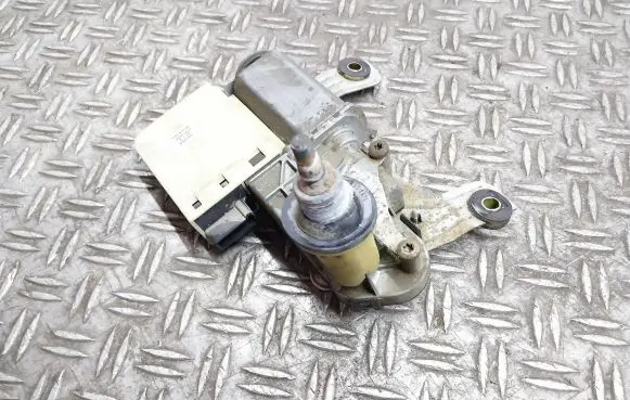 Chevrolet TrailBlazer Wiper motor 