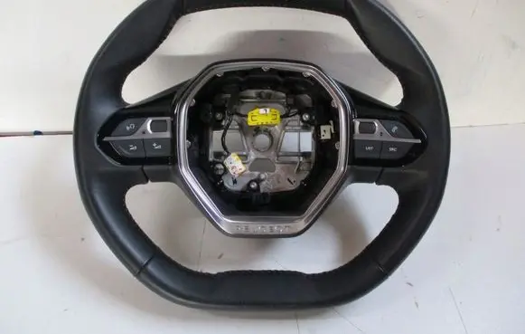 Peugeot 208 II Steering wheel