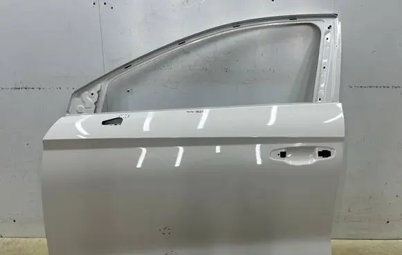 Seat Ibiza V (KJ) Front door 6F0831311A