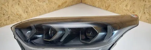 KIA Pro Cee'd III Headlight/headlamp J792111010 ITPD000081