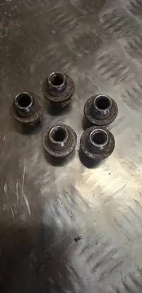 Toyota RAV 4 (XA30) Nuts/bolts 