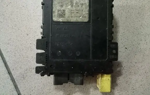 Volkswagen PASSAT B6 Steering angle sensor 3C0953549A