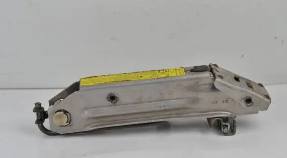 Audi A6 S6 C6 4F Lift Jack 8L0011031A