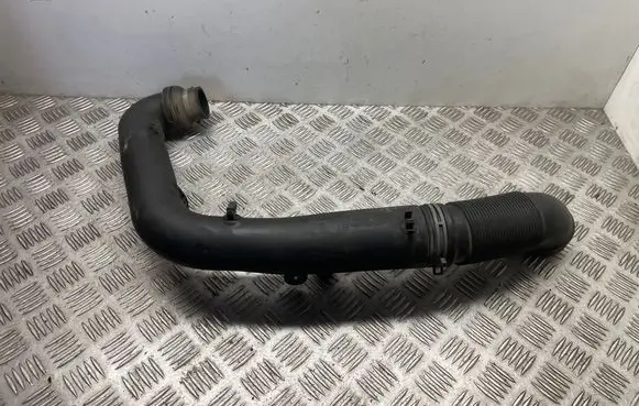Volkswagen PASSAT B6 Intercooler hose/pipe 1K0129654AD