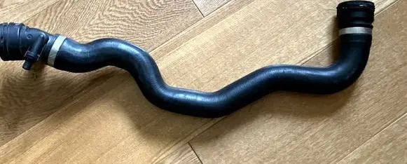 BMW 1 F20 F21 Engine coolant pipe/hose 1712781112705 CT12708914837810H