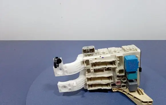 Toyota Yaris Fuse box set 82730-52341