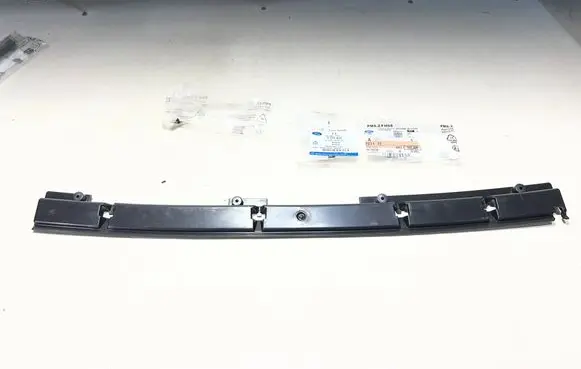 Ford Kuga II Front bumper mounting bracket CV4417H760