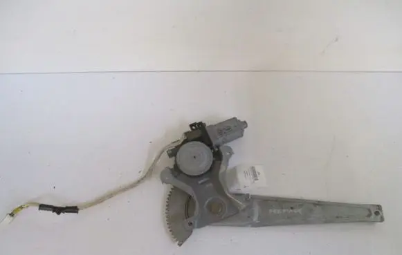 Mazda Premacy Front door electric window regulator 862100-3922