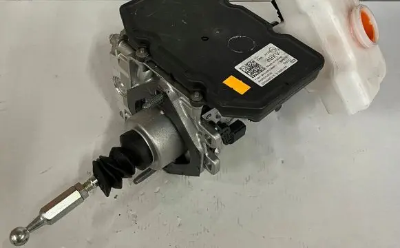 Audi A6 S6 C8 4K Master brake cylinder 4K0614105N