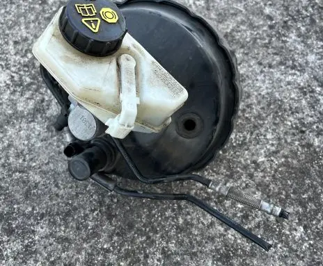 Volvo S60 Brake booster P31329896 31329896