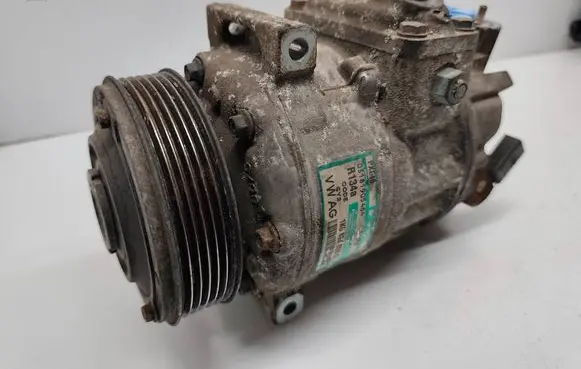 Volkswagen Touran I Air conditioning (A/C) compressor (pump) 1K0820803G 03181905464 PXC15