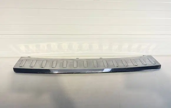 Mercedes-Benz ML AMG W166 Rear bumper trim bar molding A1668852174