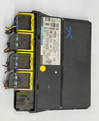 Ford Mondeo Mk III Comfort/convenience module 1S7T15K600GA