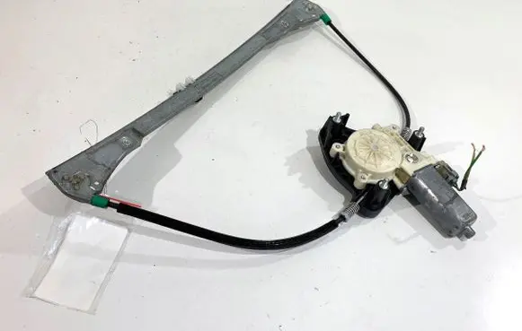 Renault Thalia II Front door window regulator with motor 8200169093
