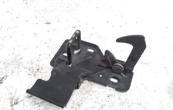 Volkswagen Touareg I Engine bonnet/hood lock/latch loop/hook 6Q0823480B