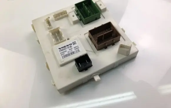 Volvo XC40 Fuse box set 31665457AC