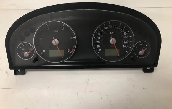 Ford Mondeo Mk III Speedometer (instrument cluster) 3S7F10841