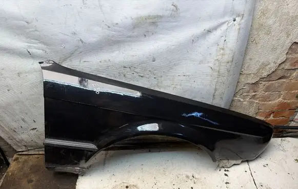BMW 3 E30 Fender