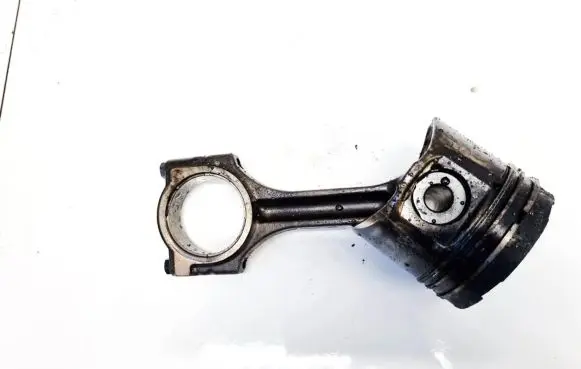 Renault Master II Piston with connecting rod