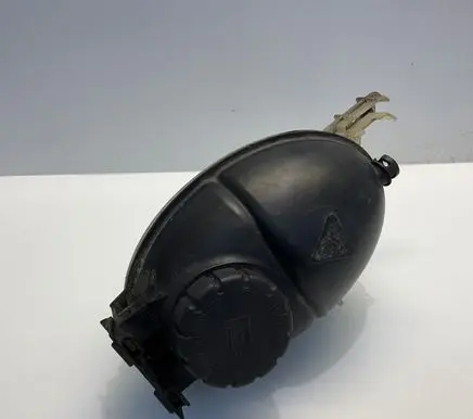 Mercedes-Benz E W212 Coolant expansion tank/reservoir A2045000549 2045000549