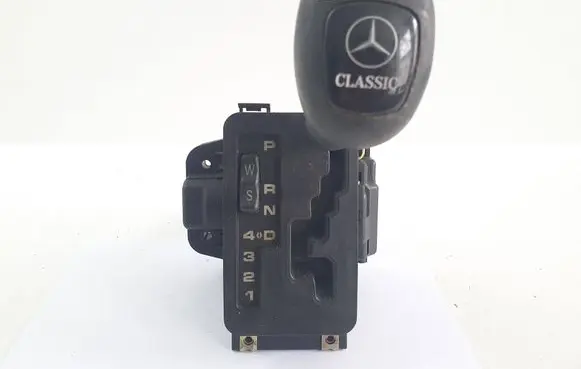 Mercedes-Benz E W210 Gear shifter/selector A1402670637 A2022670137