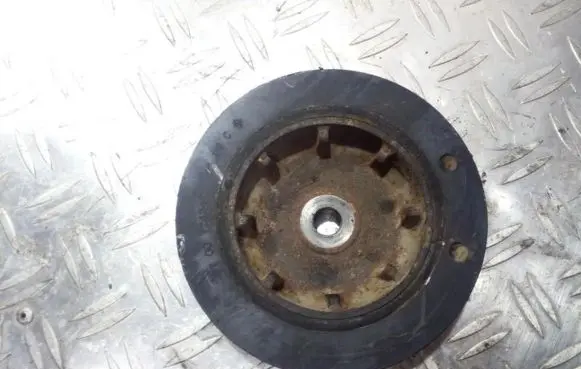 Renault Megane I Crankshaft pulley 7700724249