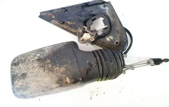 Peugeot 405 Front door electric wing mirror 11983140