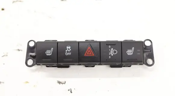 Jeep Compass Tailgate/trunk/boot open switch P68044101AB