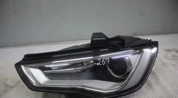 Audi A3 S3 8V Headlight/headlamp
