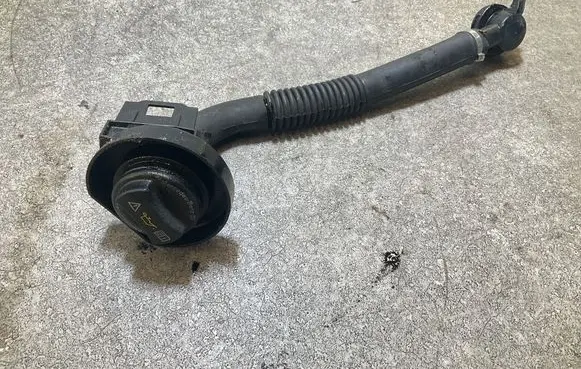 Mercedes-Benz Sprinter W907 W910 Oil fill pipe A6540107910