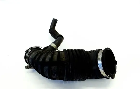 Intercooler hose/pipe