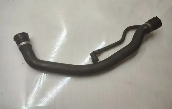 BMW X5 E70 Engine coolant pipe/hose 7787419