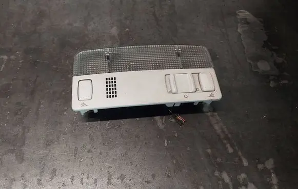 Skoda Fabia Mk2 (5J) Front seat light 3B0947105C