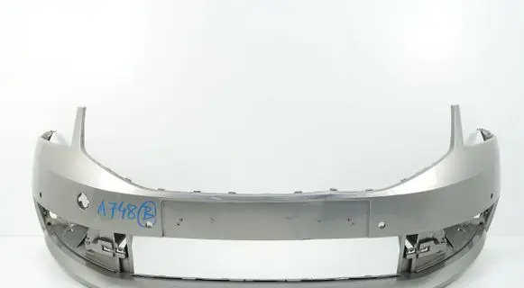 Skoda Octavia Mk3 (5E) Front bumper 5E0807221N