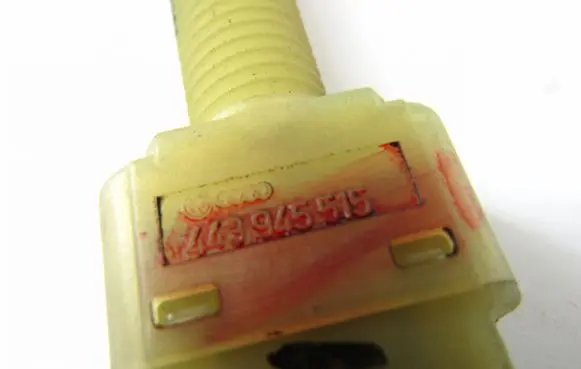 Clutch pedal sensor
