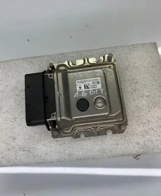 Renault Trafic III (X82) Adblue control unit 0281032457 237G00024R 237G00001R