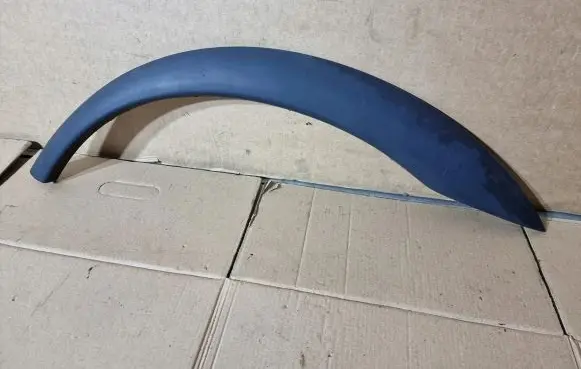 Volvo XC70 Rear arch trim 9190879