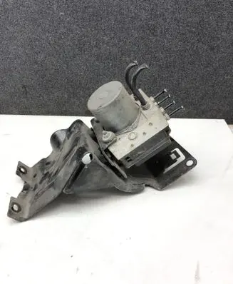 Jaguar XF ABS Pump 8X232C405EE