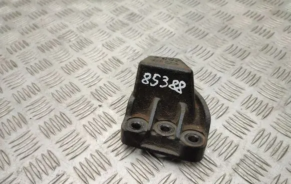 Hyundai i40 Engine mounting bracket