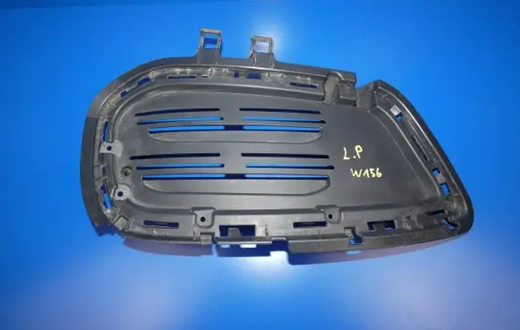 Mercedes-Benz GLA W156 Front bumper lower grill A1568855322