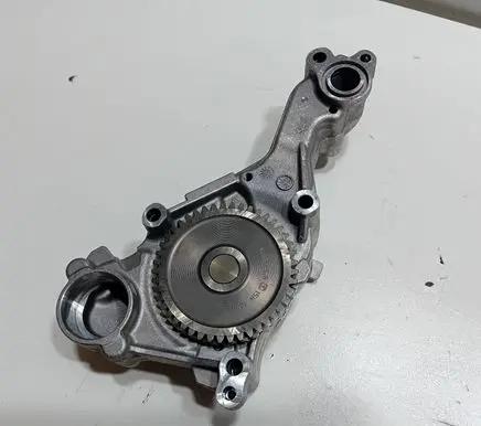 Jeep Grand Cherokee Oil pump 15212078G