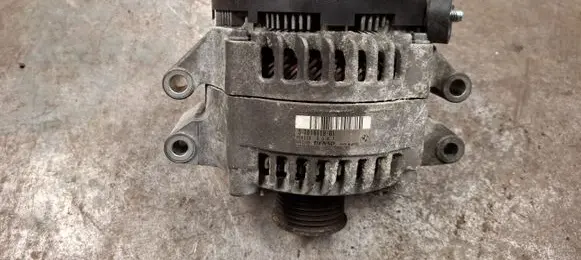 BMW X3 F25 Generator/alternator 7616119